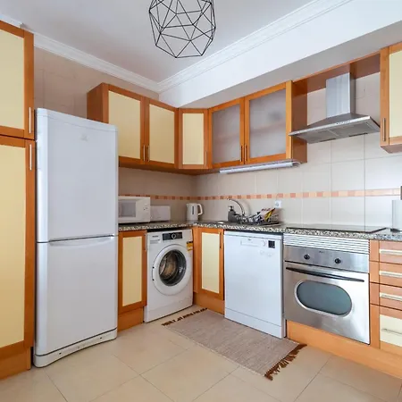 Beguest Salty Breeze In Apartment Portimao